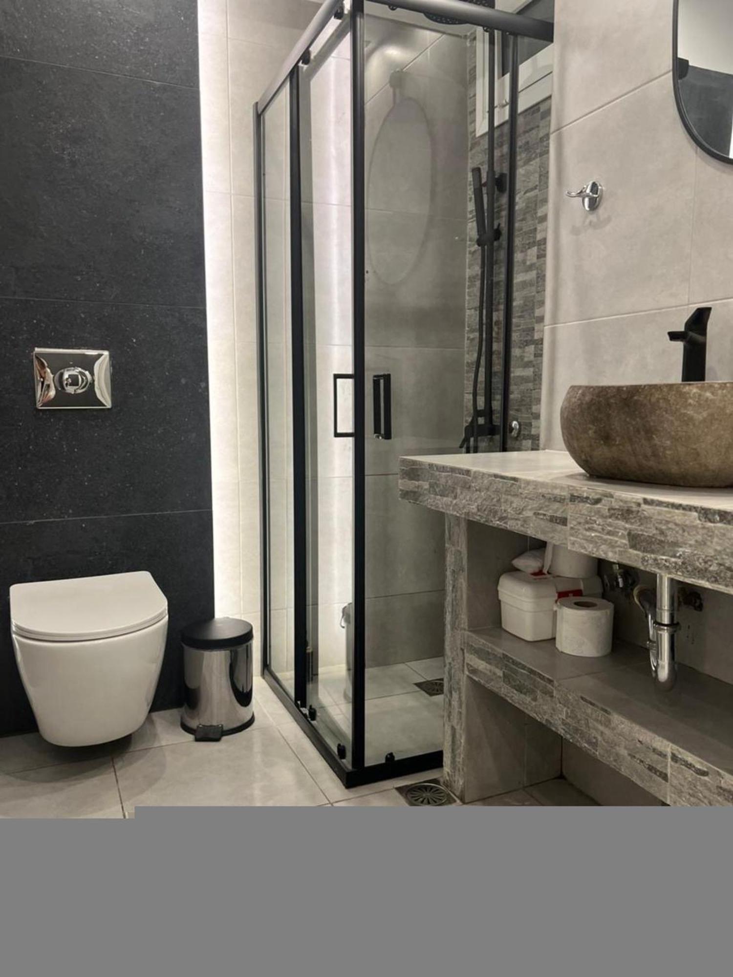 Purple- Lux Studio 2' From Metro Petralona Atenas Exterior foto
